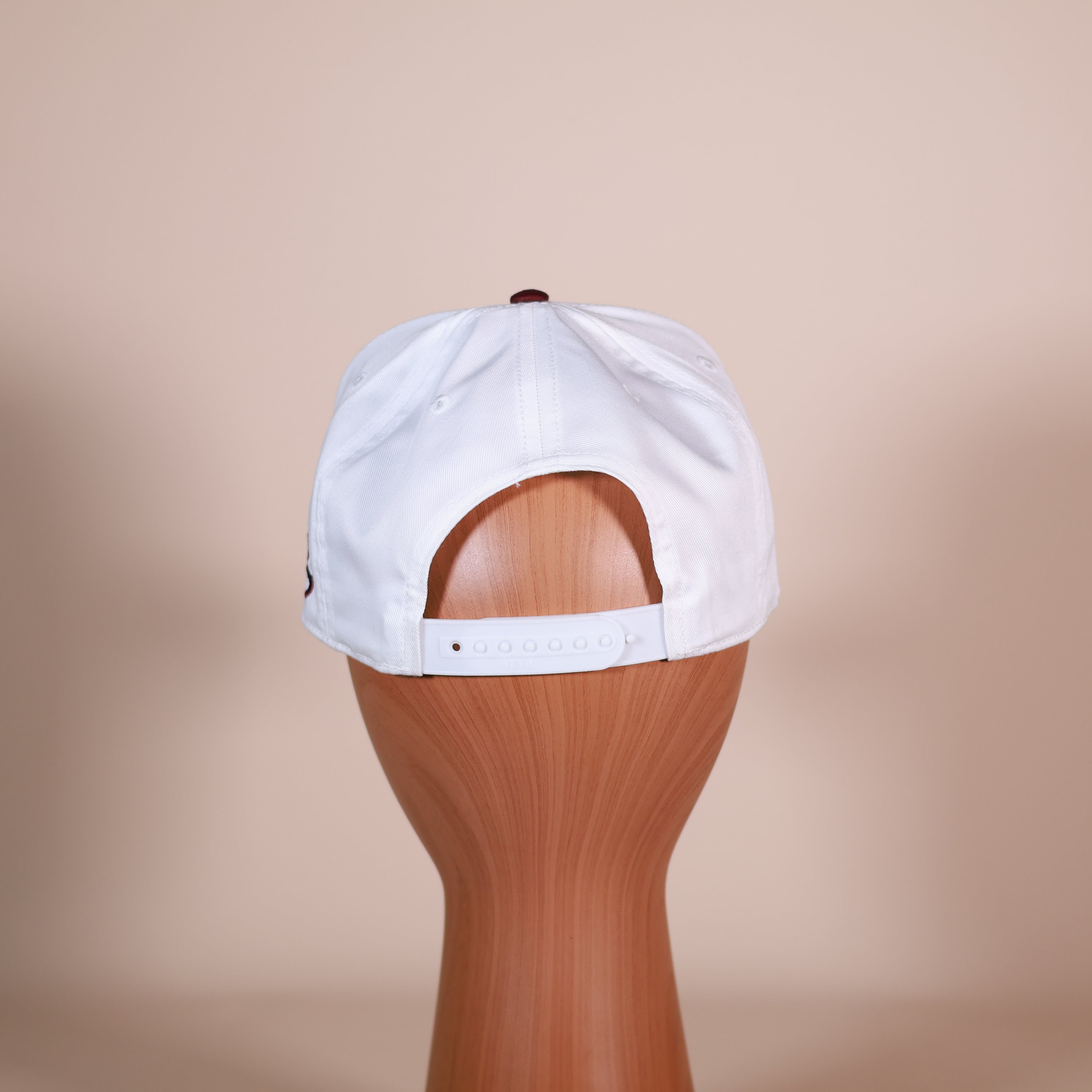 Upside Down SB Wine/White