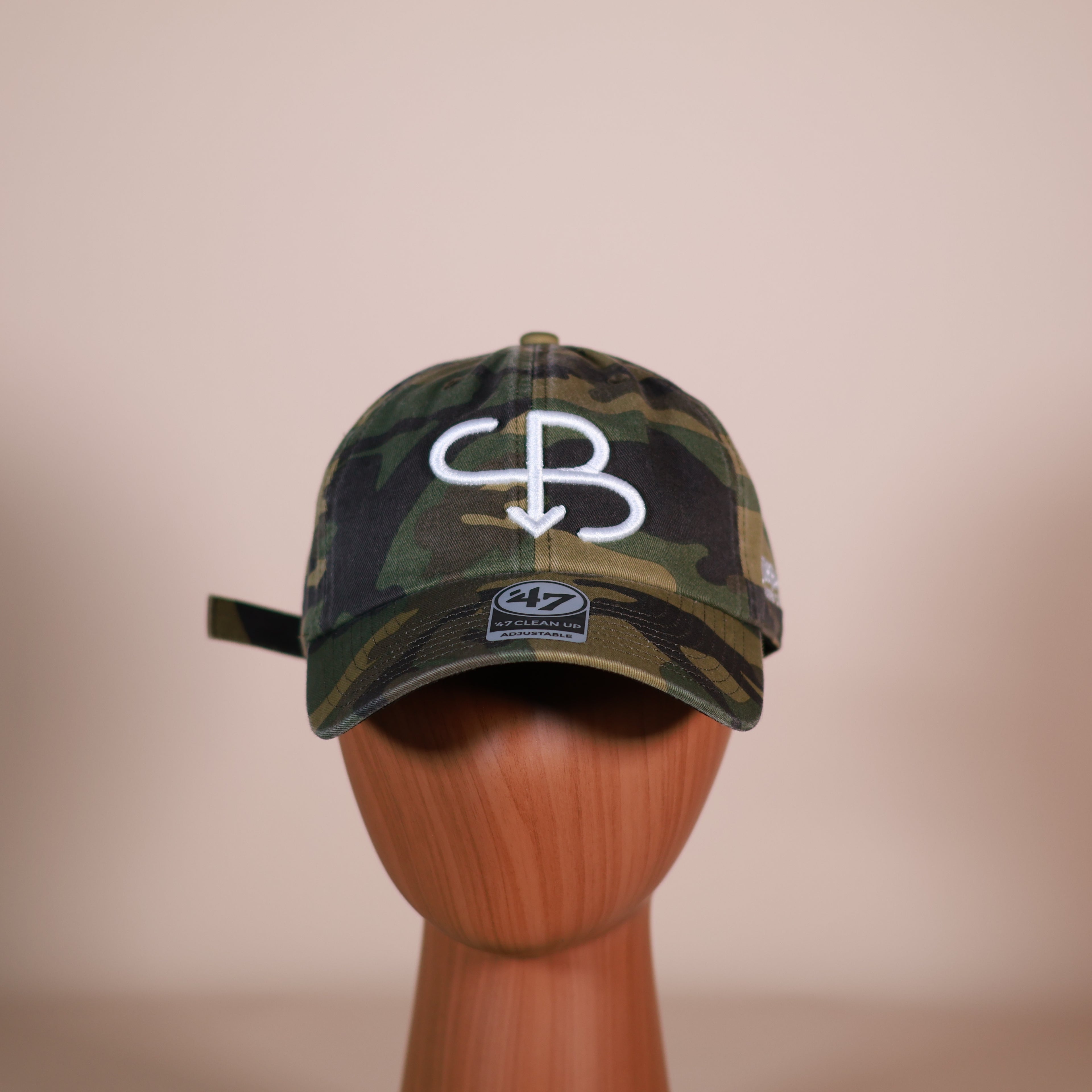 SB ‘47 Camo/White Cap
