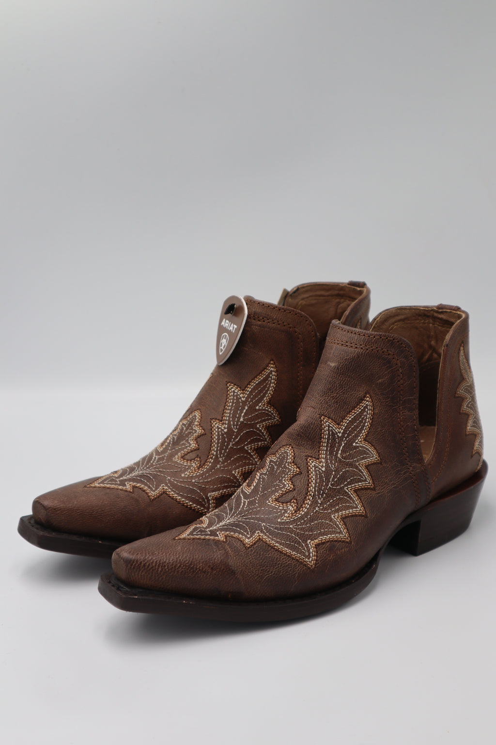 Women's Ariat Bootie - Dixon Low Heel - Rhino Tan Print