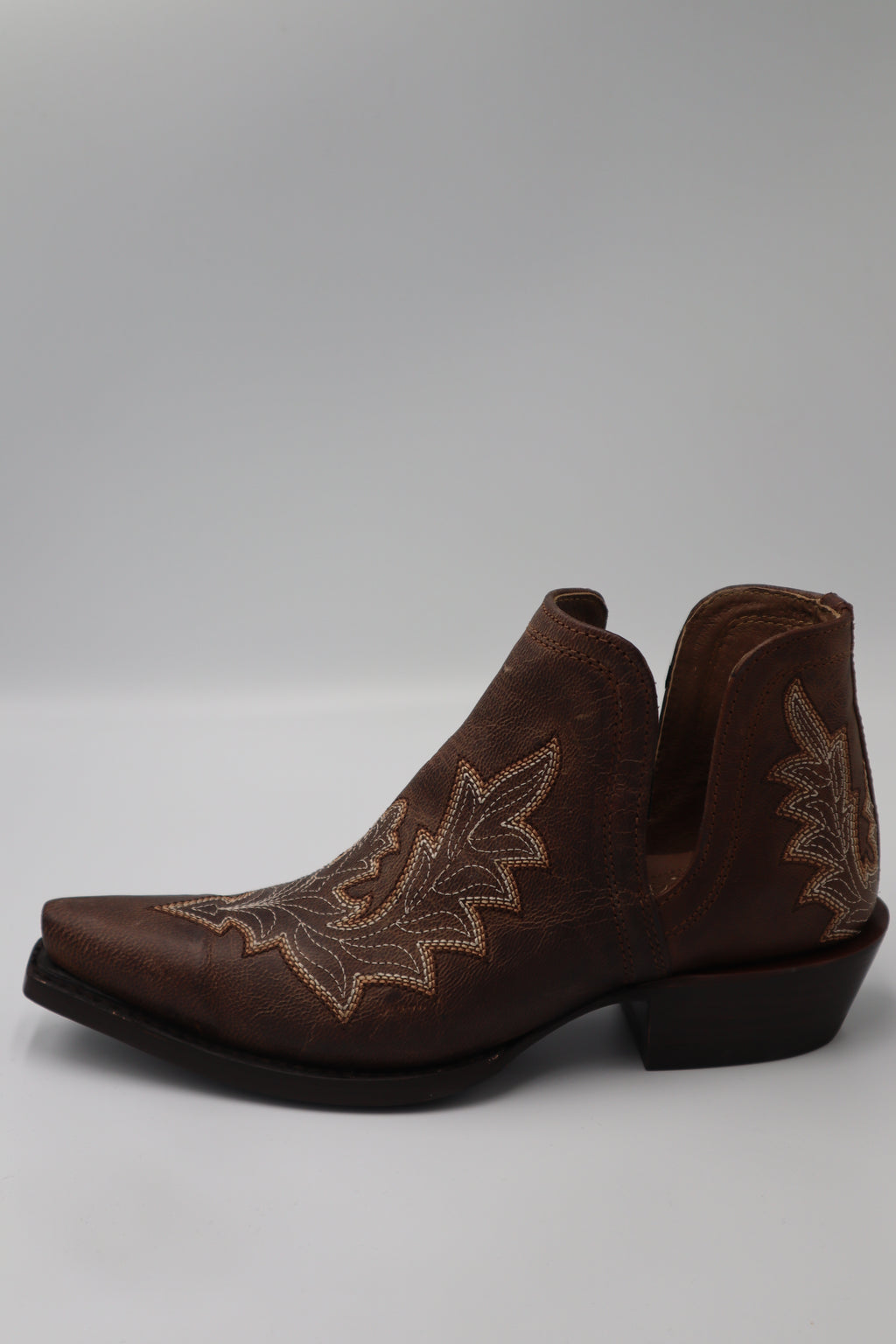 Women's Ariat Bootie - Dixon Low Heel - Rhino Tan Print