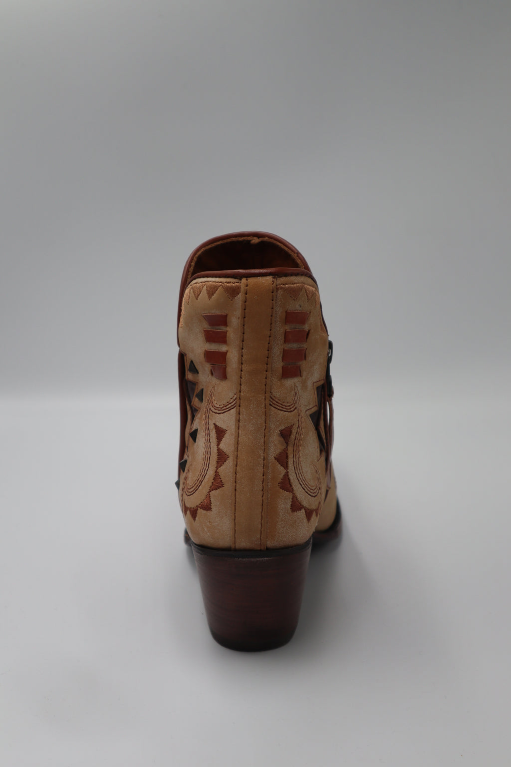 Women's Ariat Bootie - Mesa - Crema