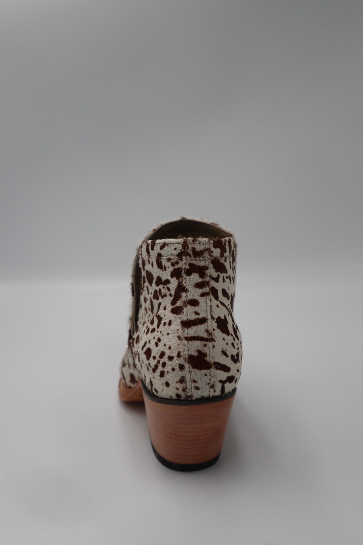 Women's Ariat Bootie - Dixon - Cow Hair On