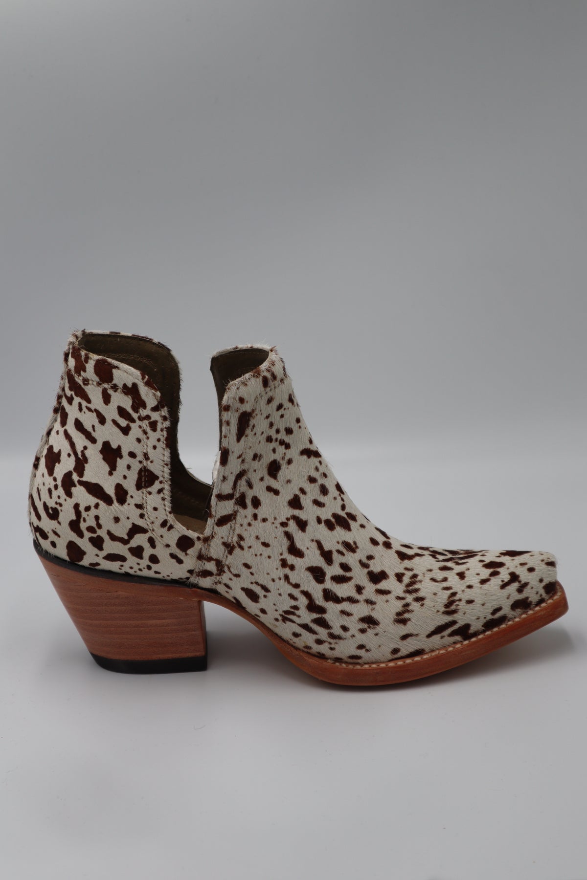 Women's Ariat Bootie - Dixon - Cow Hair On