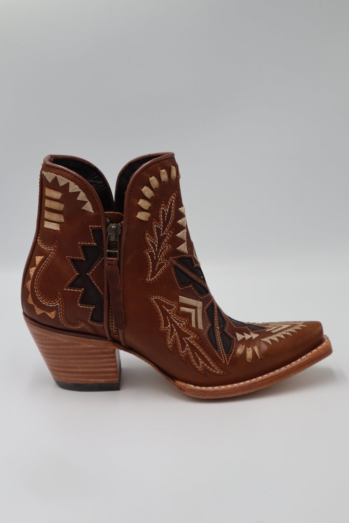 Women's Ariat Bootie - Mesa - Amber